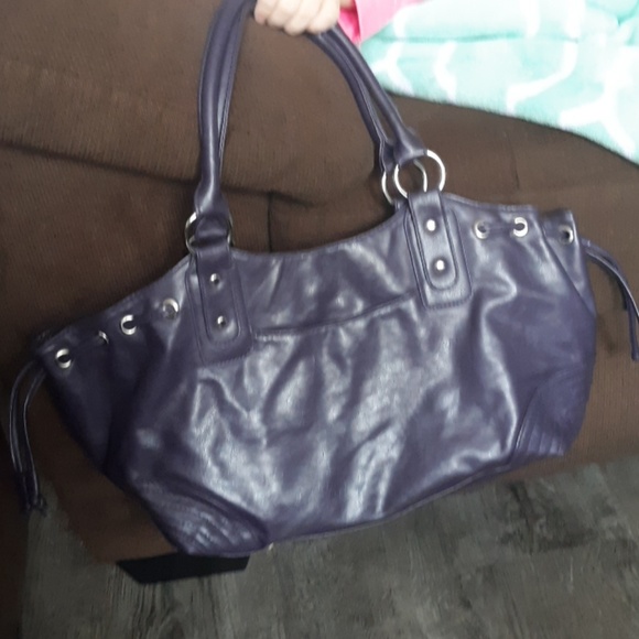 Purse - Picture 2 of 4